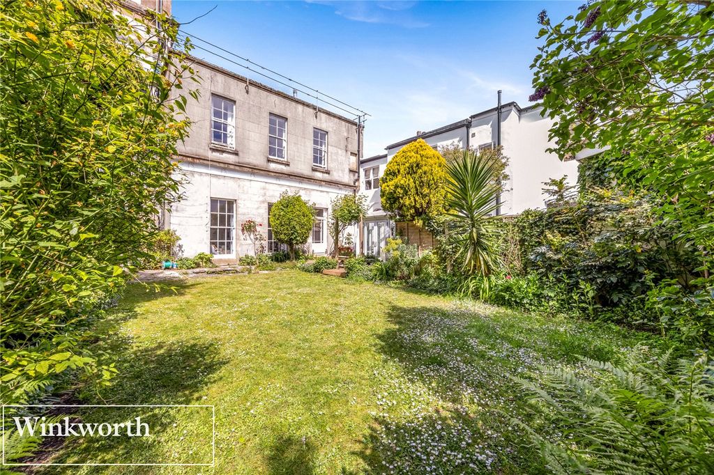 Additional image 19 of 4 bed flat for saleSussex Square, Brighton, East Sussex BN2