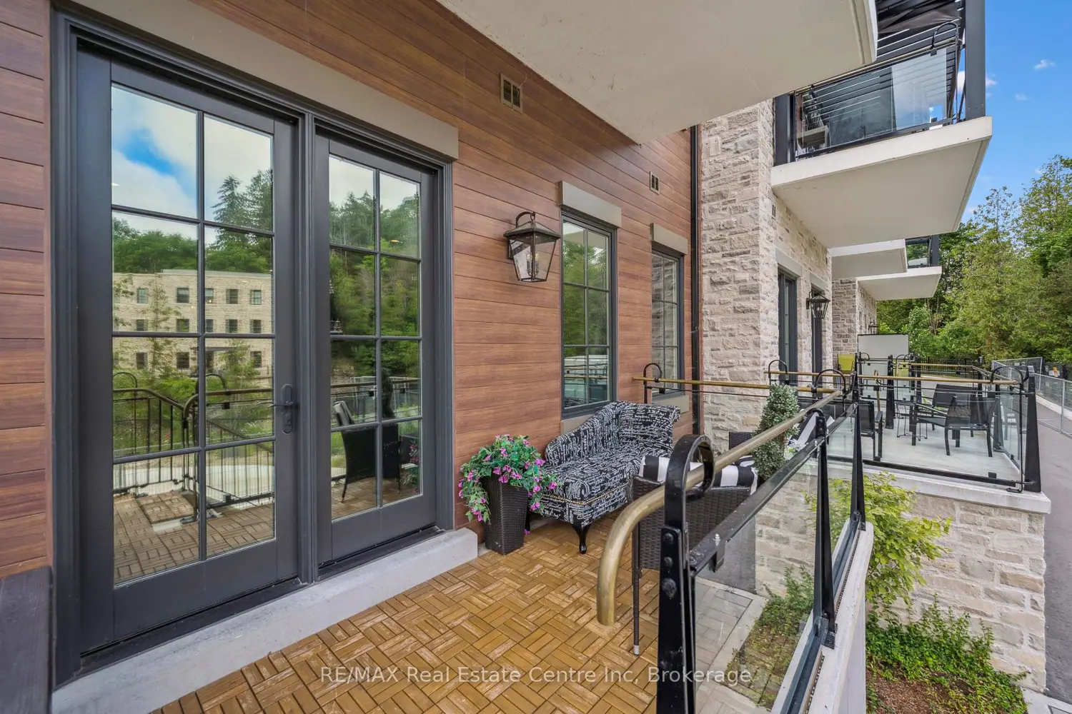 Additional image 13 of 6523 Wellington Road 7 29