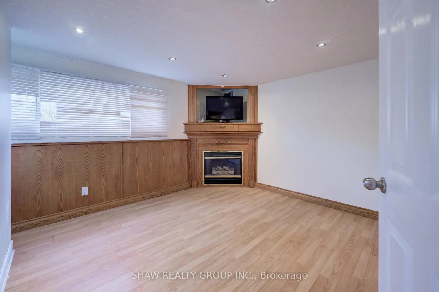 Additional image 16 of 207 Christopher Drive