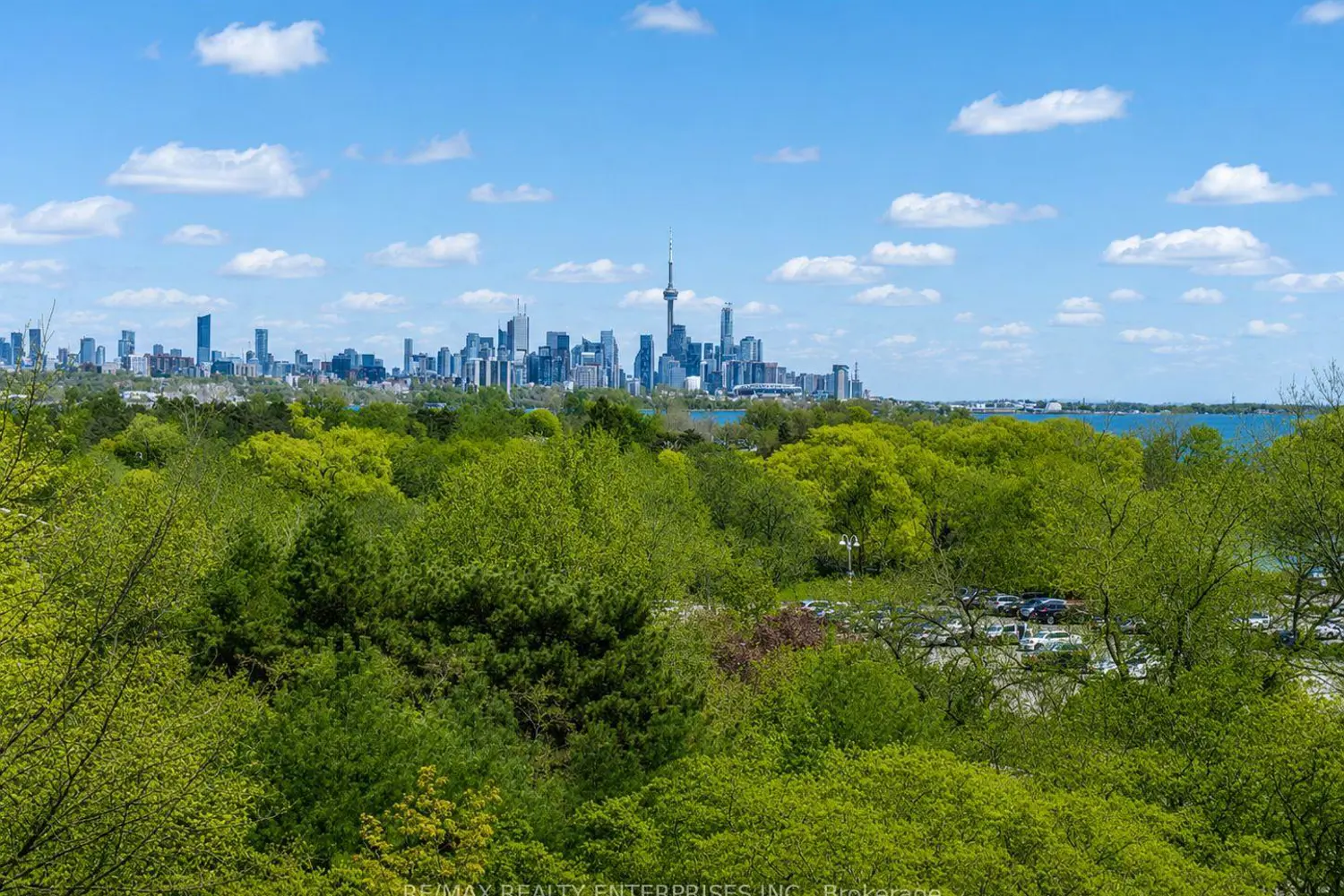 2261 Lake Shore Boulevard 607 photo 5