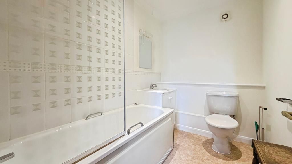 Additional image 8 of 2 bed cottage to rentEast Woodhay, Berkshire RG20