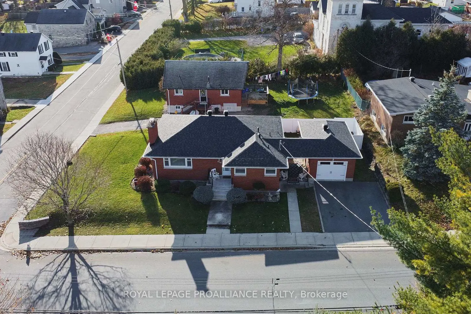 Additional image 19 of 419 St Lawrence Street