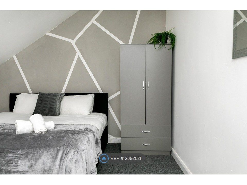 Additional image 26 of 6 bed terraced house to rentSaint Peters Road, Leicester LE2