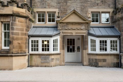 Nightingale Way, Central, Edinburgh EH3, Studio to rent