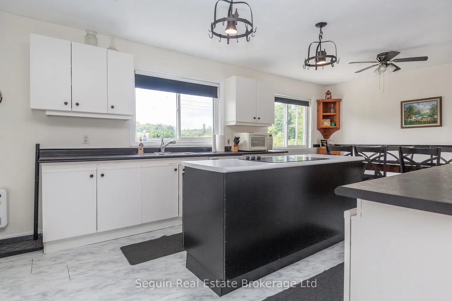 Additional image 10 of 14 Jordan Lane