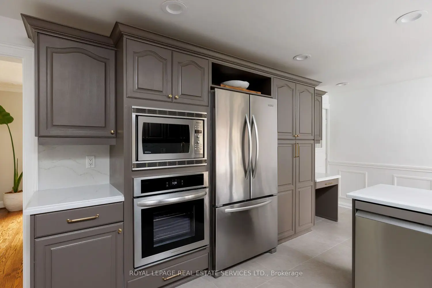 35 Bywood Drive photo 3
