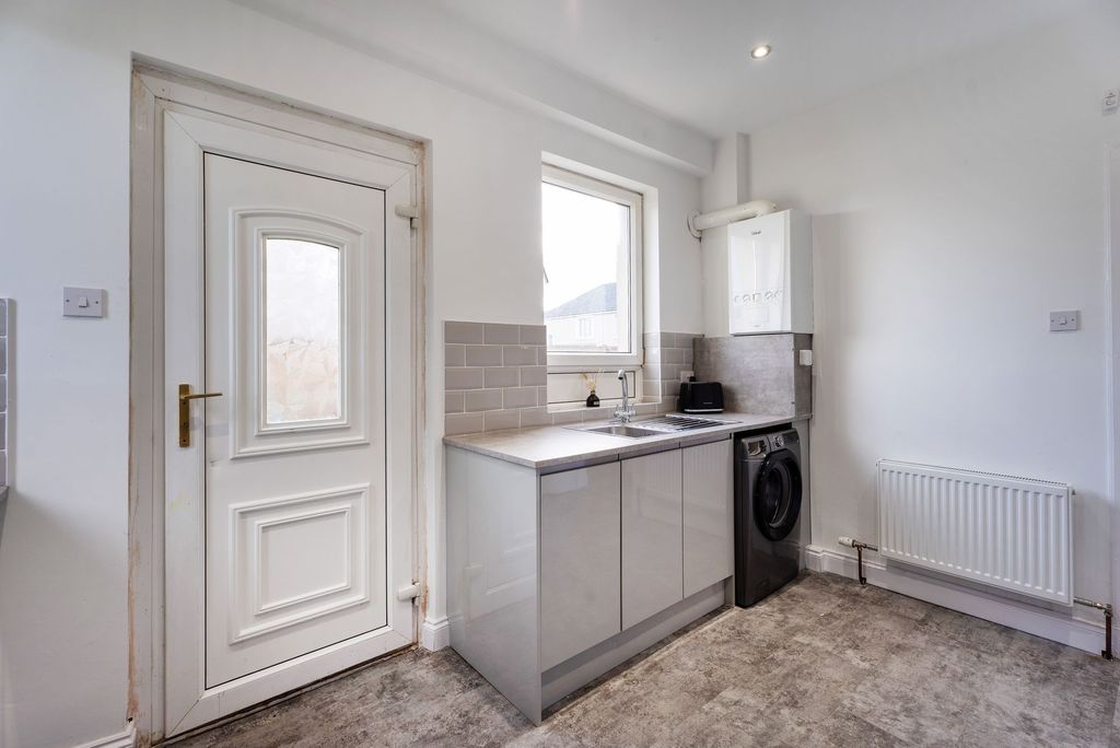 Additional image 9 of 1 bed flat to rentRosehall Avenue, Coatbridge ML5