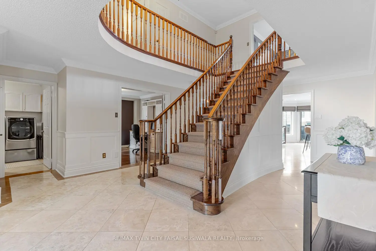 Additional image 14 of 667 Burnett Avenue