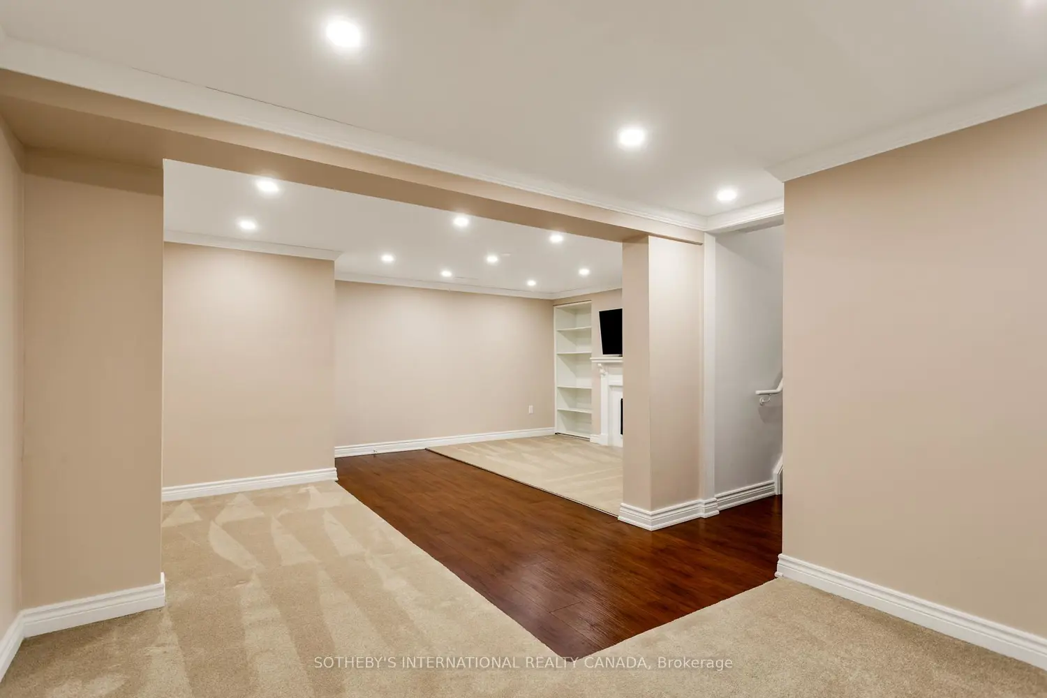 Additional image 17 of 2825 Gananoque Drive 62