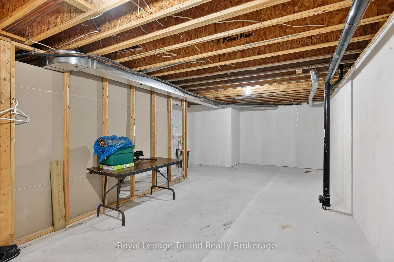 Additional image 12 of 928 Lorene Street 12