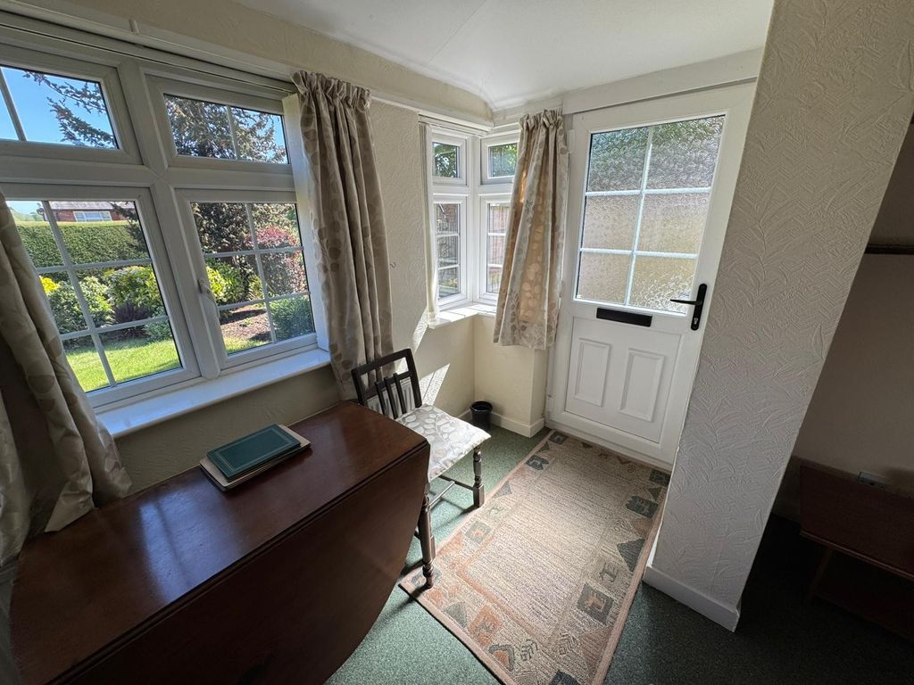 Additional image 2 of 1 bed flat to rentMarford Hill, Wrexham LL12