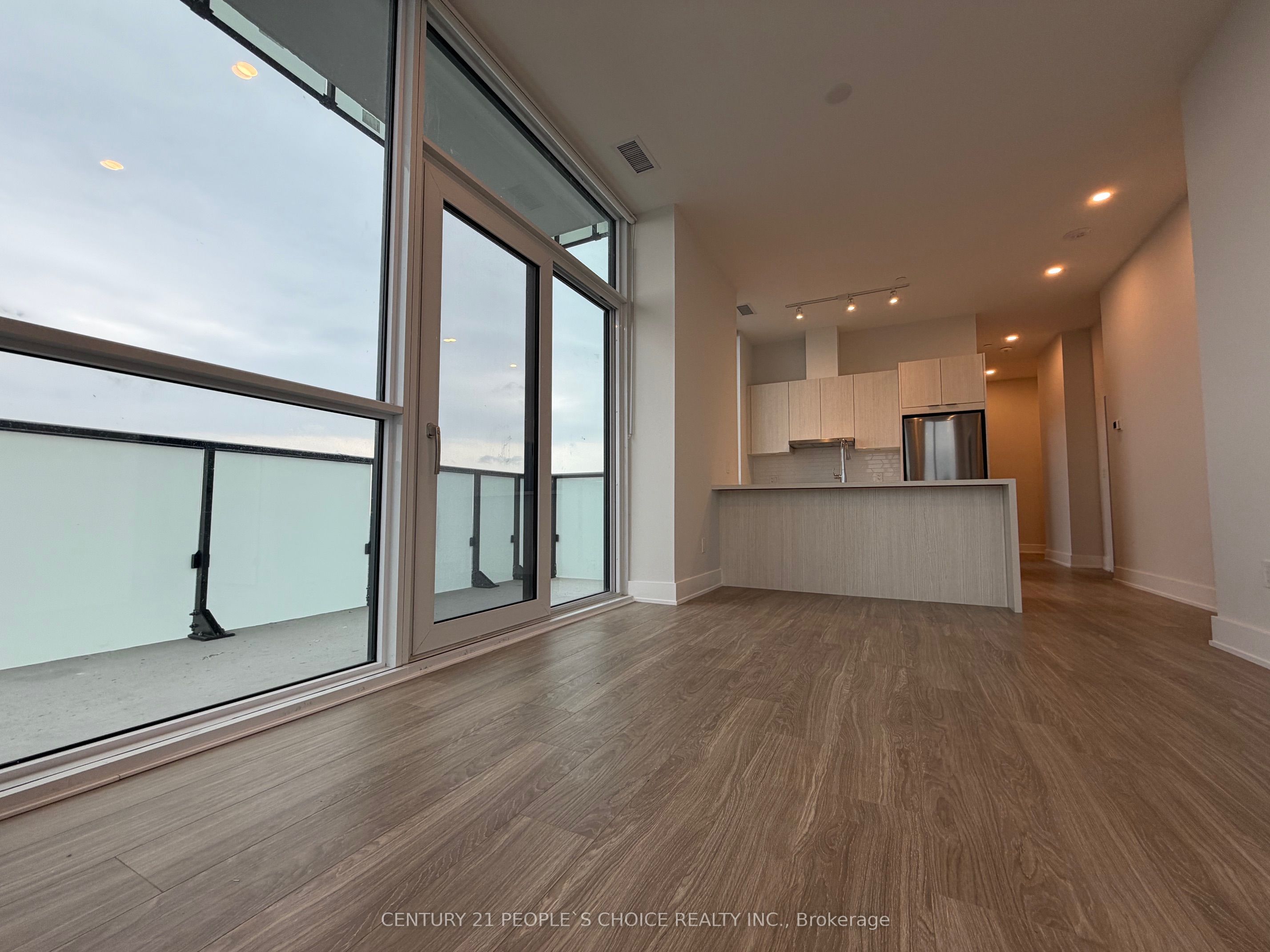 Additional image 2 of PH 05-430 Square One Drive, Mississauga, ON, L5B 0R6