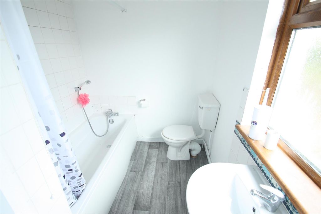 Additional image 11 of 2 bed detached house to rentCreevyargon Road, Ballynahinch BT24