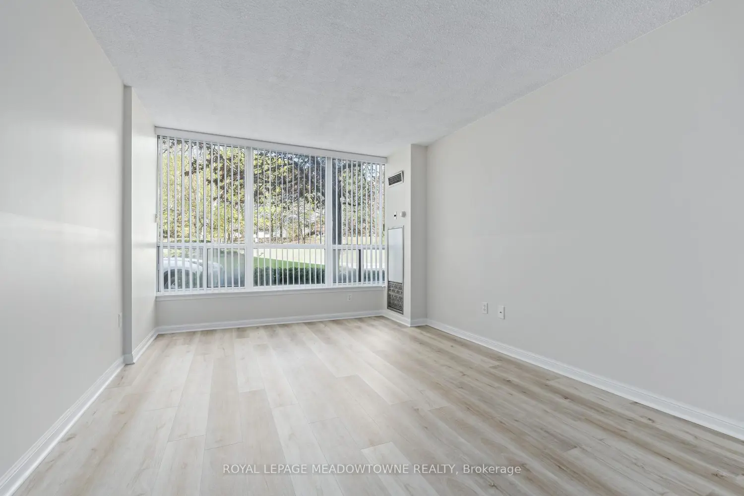 Additional image 13 of 10 Laurelcrest Street 104