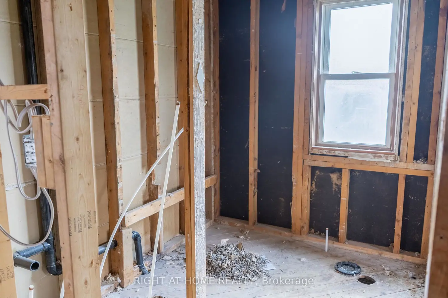 Additional image 9 of 727 Payne Street
