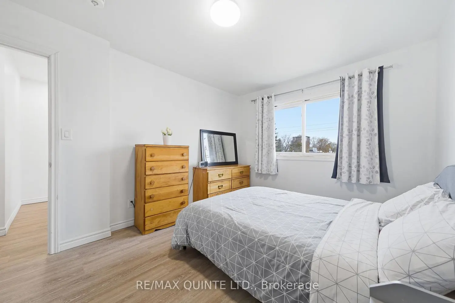 Additional image 4 of 99 Dunnett Boulevard 2