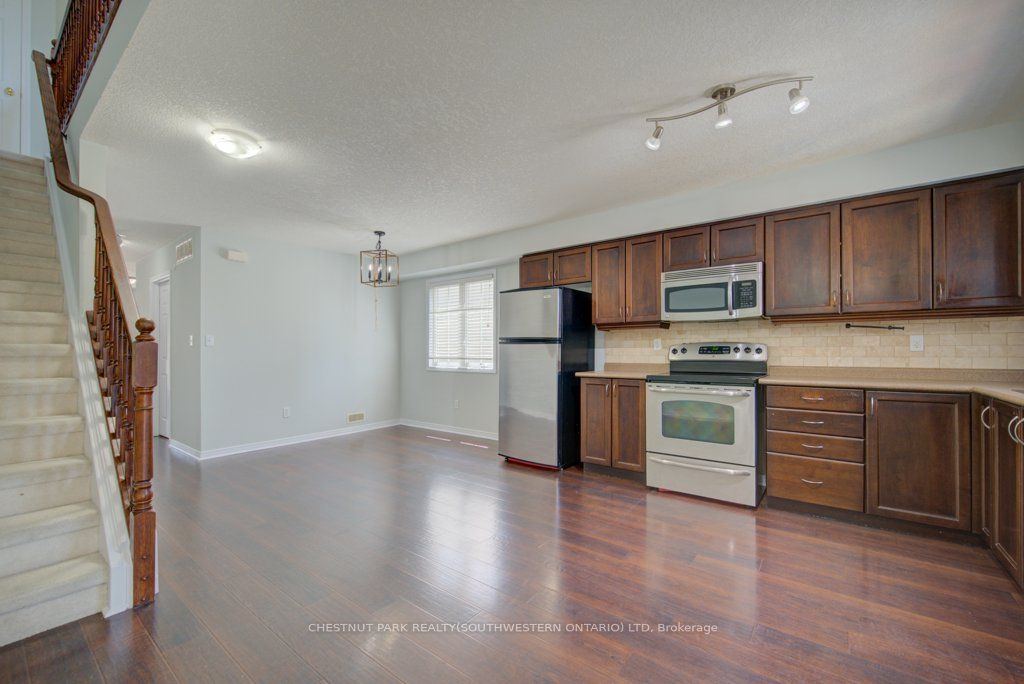 Additional image 5 of 15C-240 Westmeadow Drive, Kitchener, ON, N2N 0A1