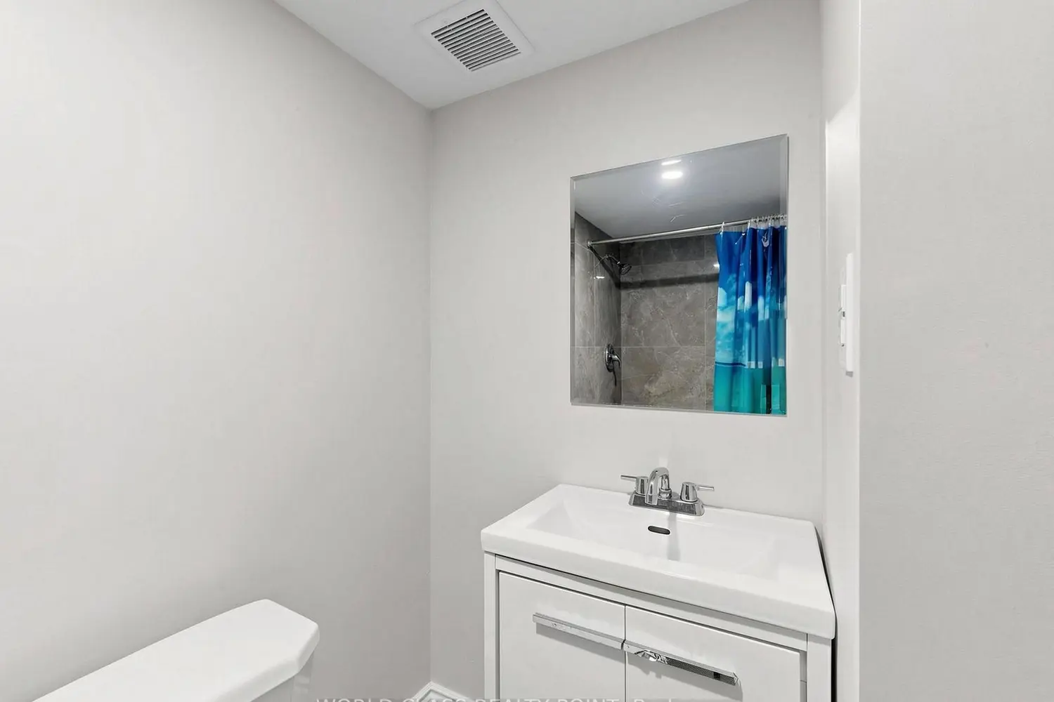 Additional image 14 of 1638 Norwill Crescent