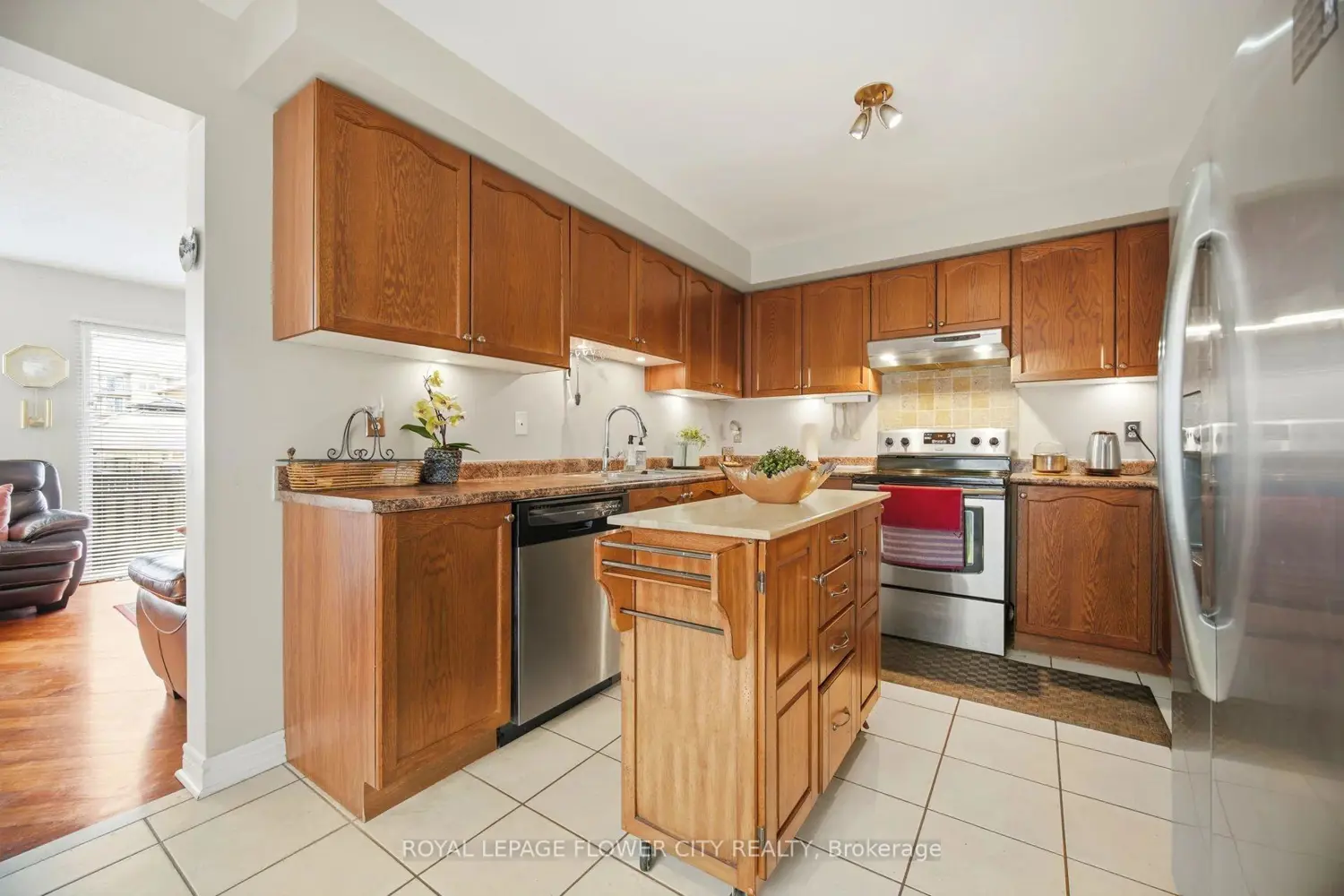1248 Newell Street photo 2
