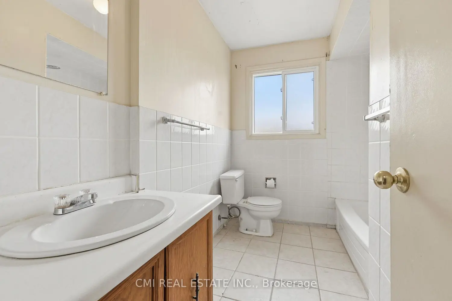 Additional image 13 of 2275 Chapman Court
