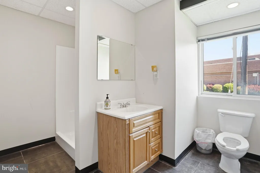 Additional image 27 of 9505 Harford Road, Baltimore, MD 21234