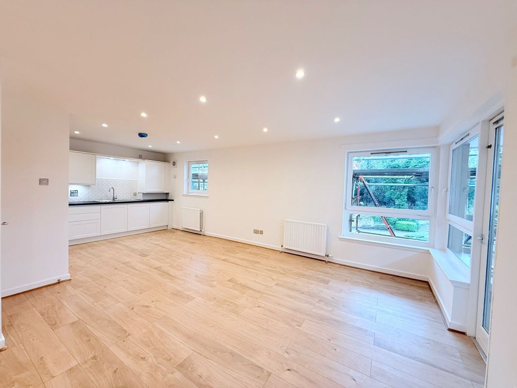 Additional image 6 of 4 bed flat for saleThe Maltings, Falkirk FK1