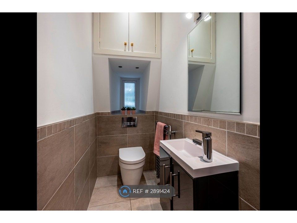 Additional image 8 of 5 bed semi-detached house to rentHamilton Place, Aberdeen AB15