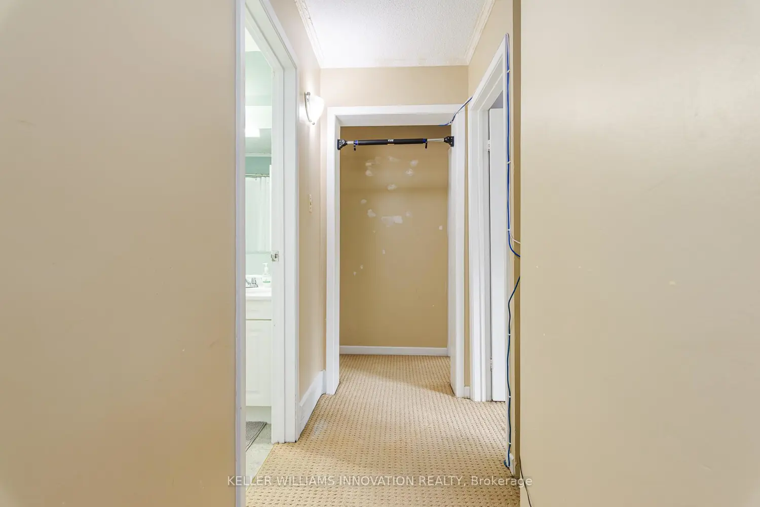 Additional image 11 of 121 University Avenue 32