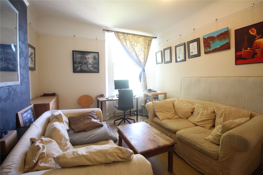 Additional image 7 of 2 bed flat to rentArley Hill, Cotham, Bristol BS6