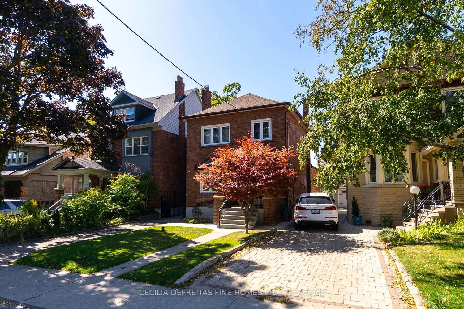 48 Westmount Avenue photo 2
