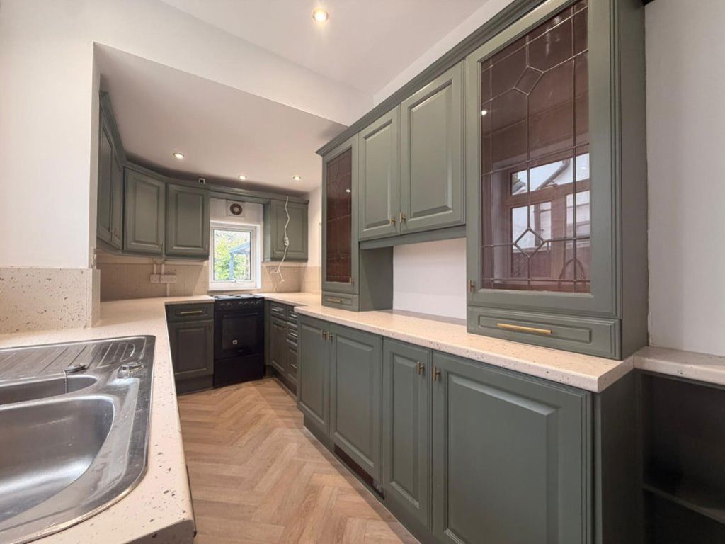 Additional image 3 of 3 bed semi-detached house to rentNewark Avenue, Peterborough PE1