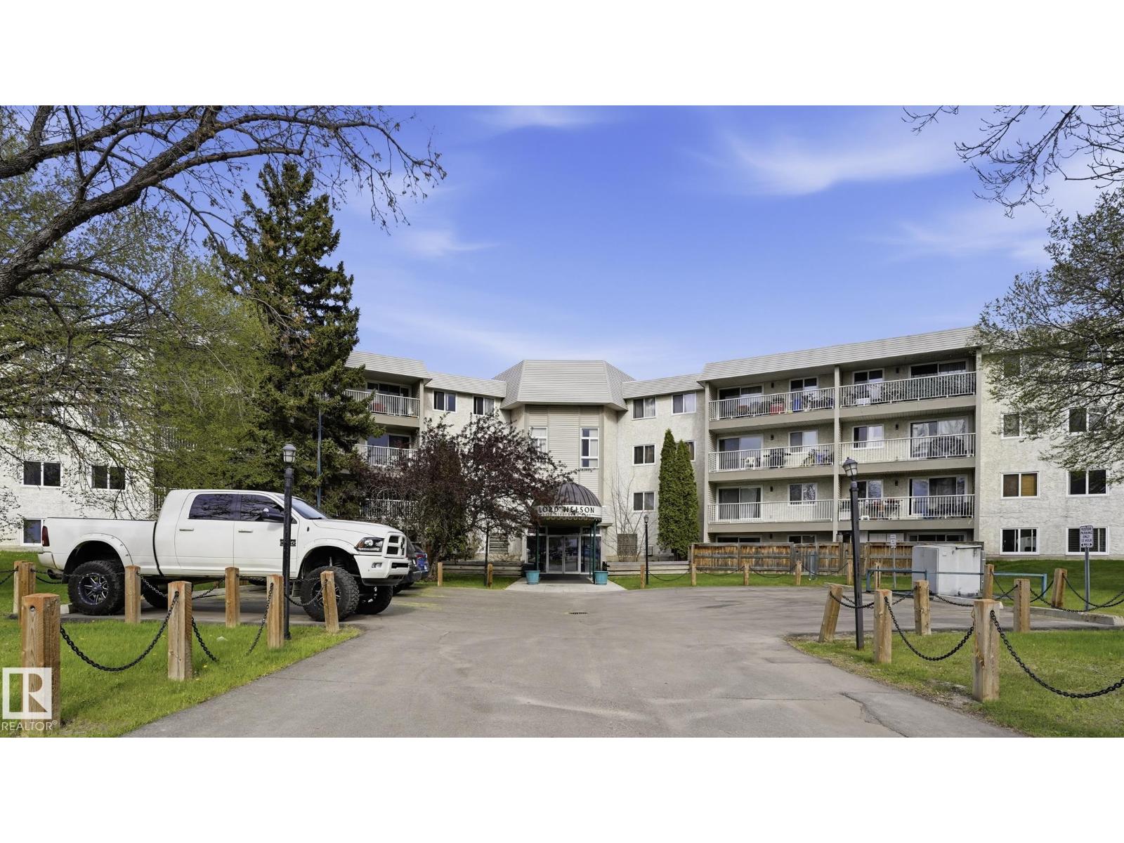 105-5125 Riverbend Road NW, Edmonton, AB, T6H5K5