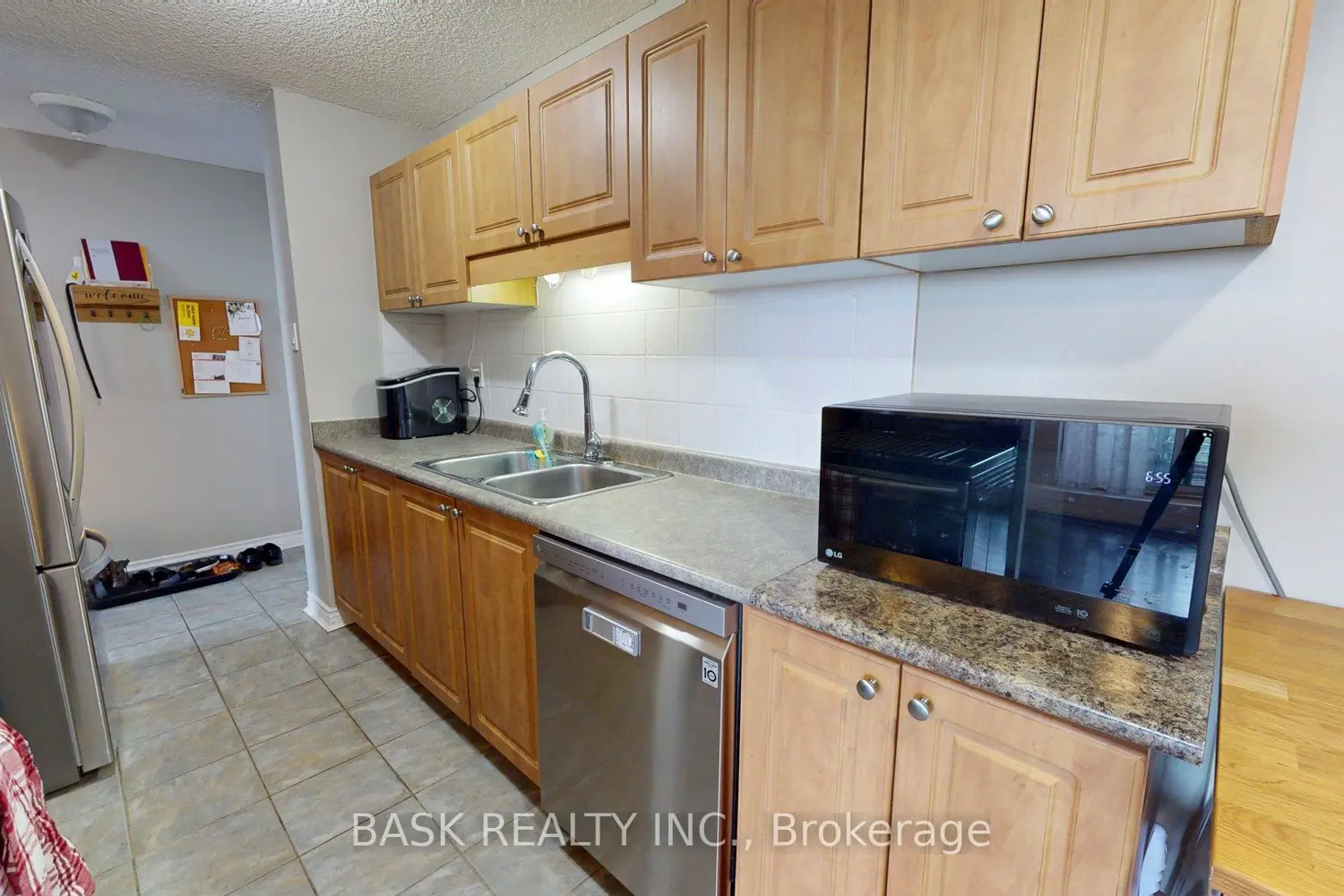 Additional image 7 of 2900 Battleford Road 706