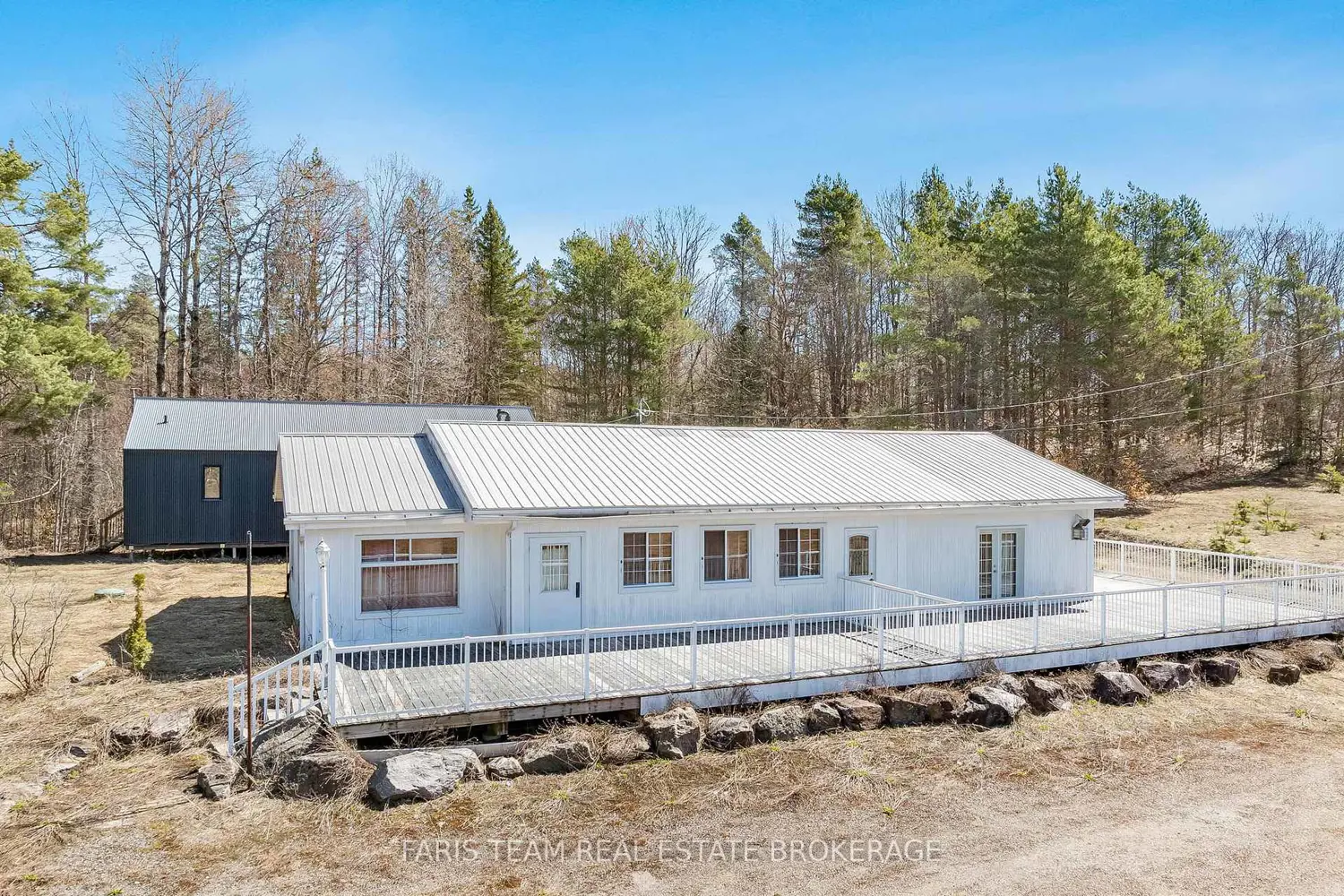 2180-2186 Highway 141