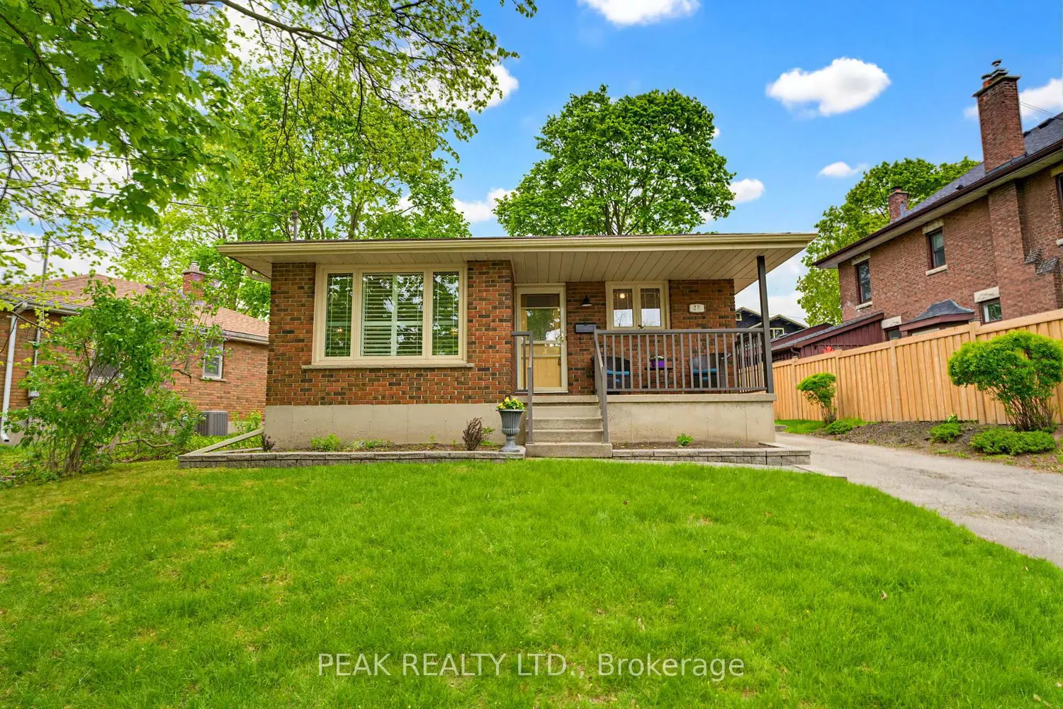 28 Ridgewood Drive