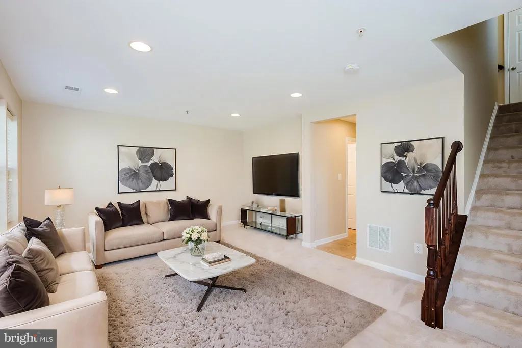Additional image 4 of 323 Paladium Court, Owings Mills, MD 21117