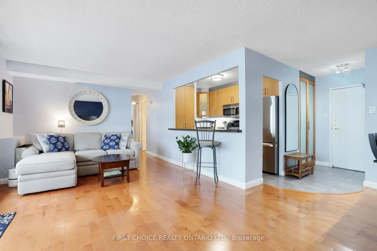 Additional image 4 of 141 Somerset Street 703