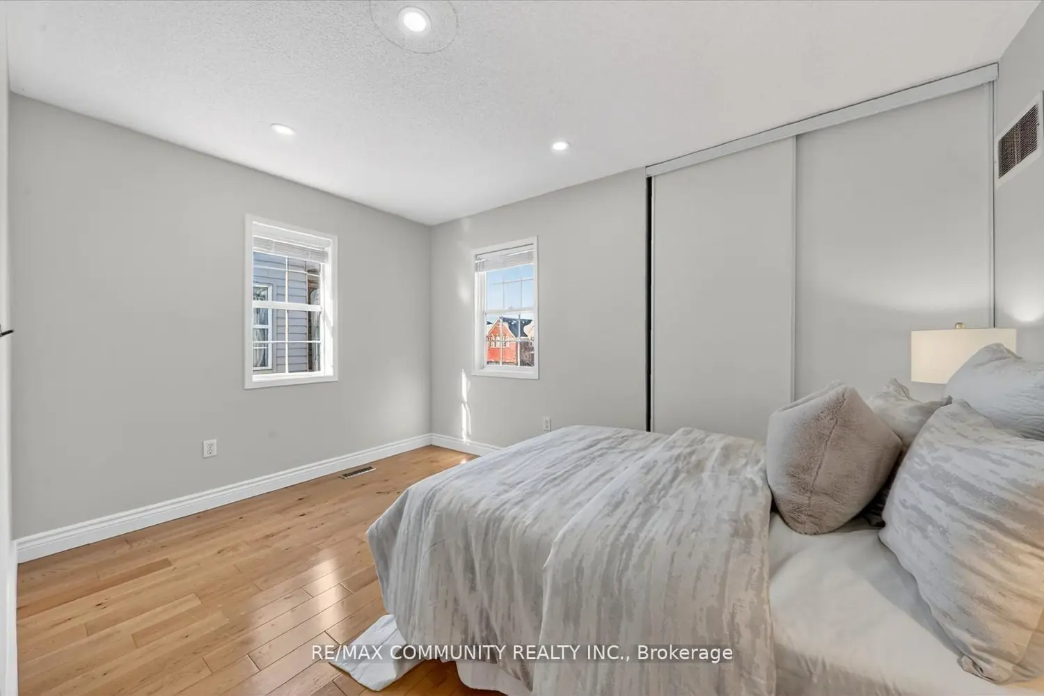 Additional image 17 of 27 Merchant Avenue