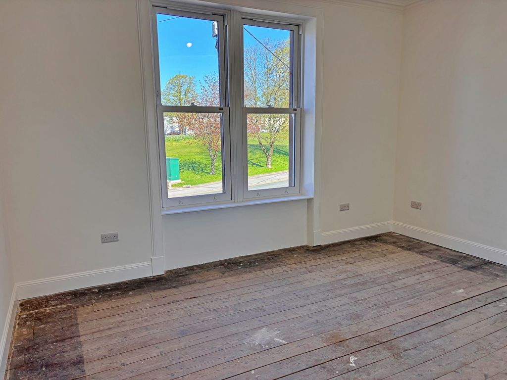 Additional image 10 of 4 bed flat for saleQueen Street, Castle Douglas DG7