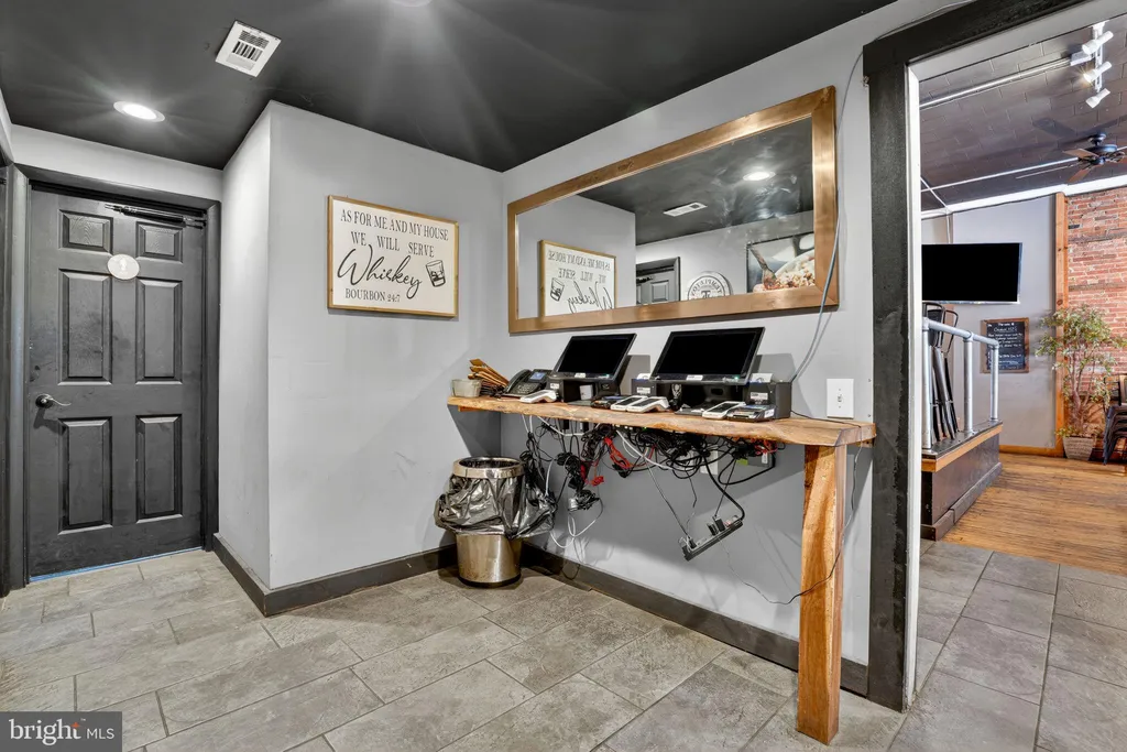 Additional image 11 of 300 N Washington Street, Snow Hill, MD 21863