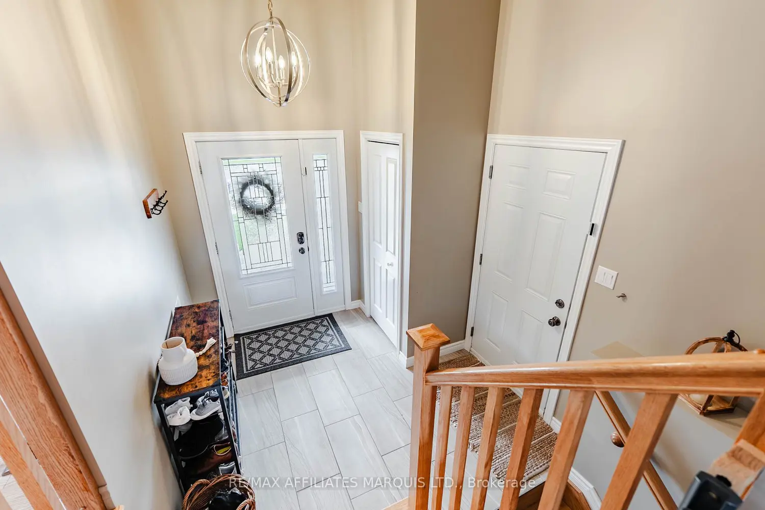 100 Forestdale Crescent