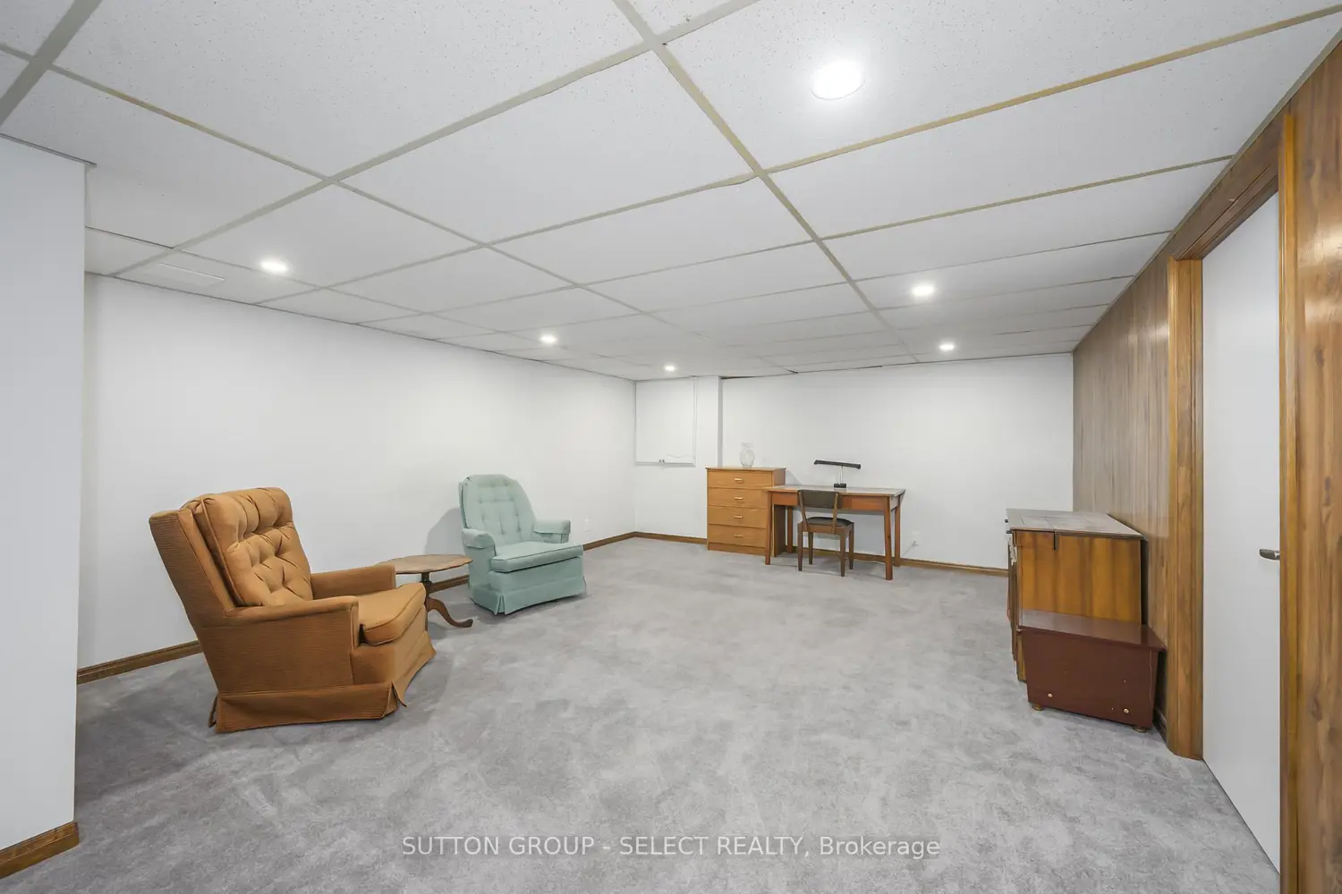 Additional image 14 of 260 Village Green Avenue