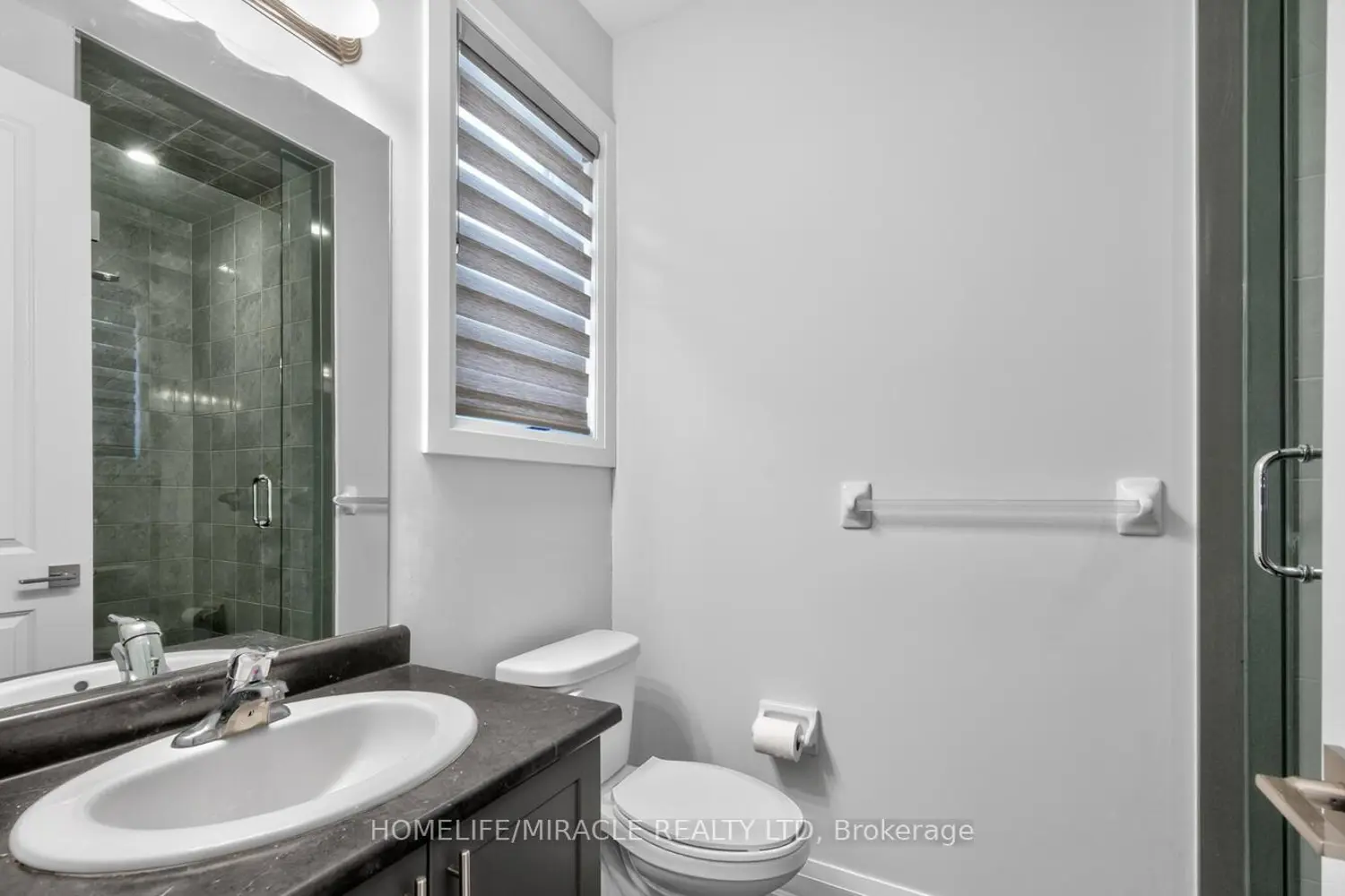 Additional image 18 of 1032 Edinburgh Drive