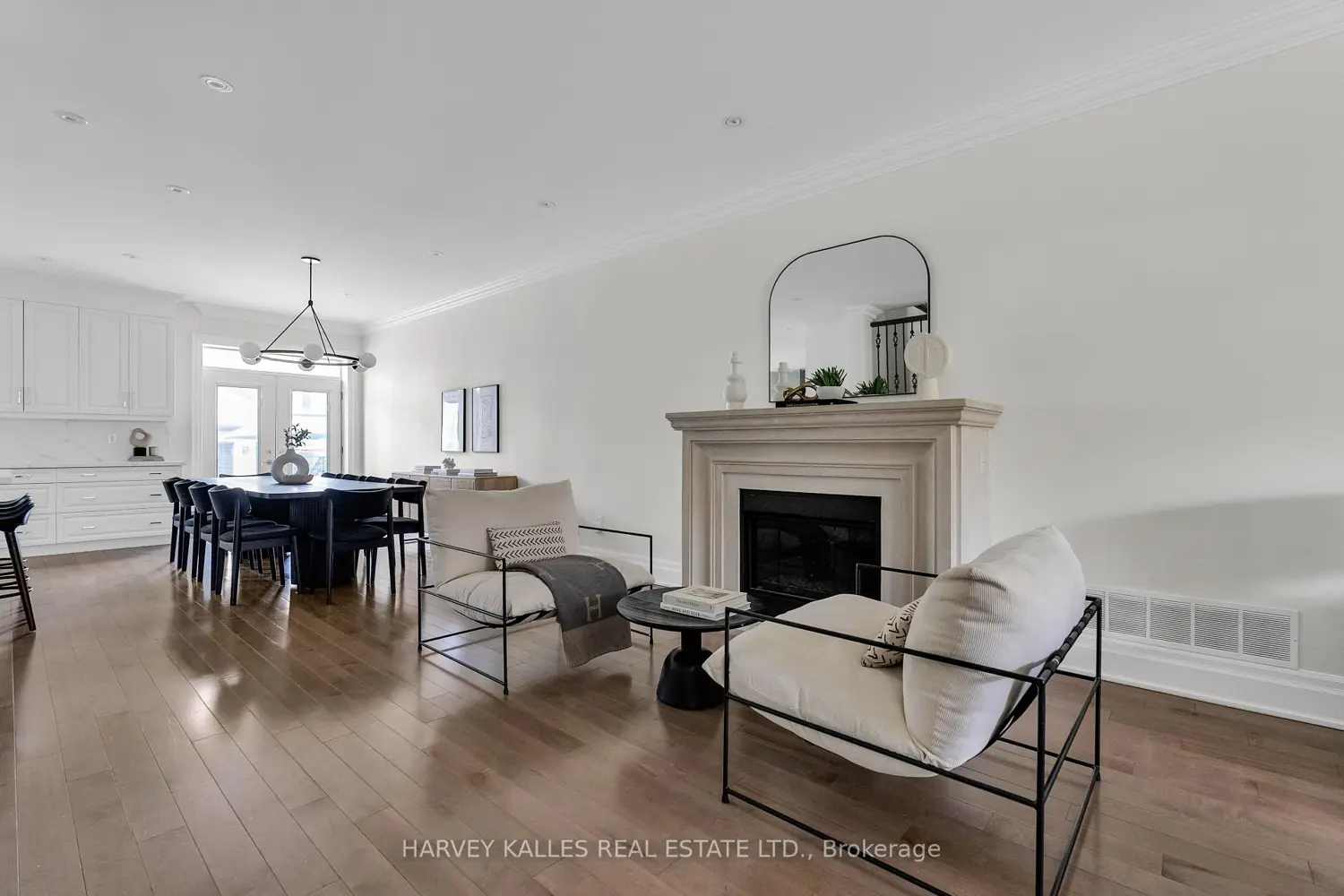 80 Lynnhaven Road photo 3