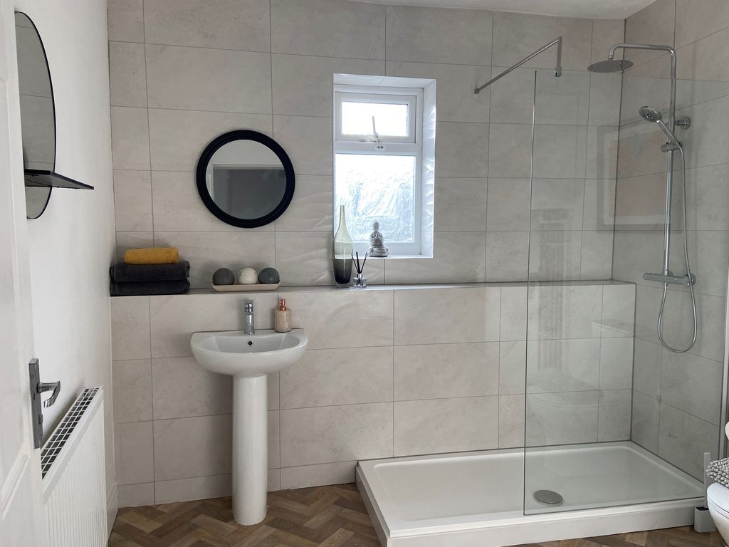 Additional image 8 of 2 bed terraced house to rentUnion Road East, Abergavenny NP7