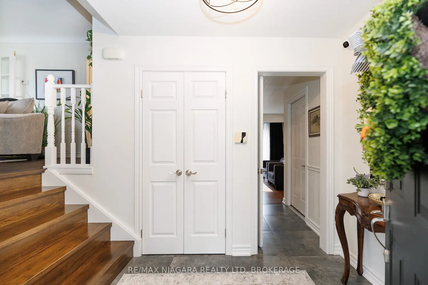 Additional image 3 of 7013 Glengowan Crescent
