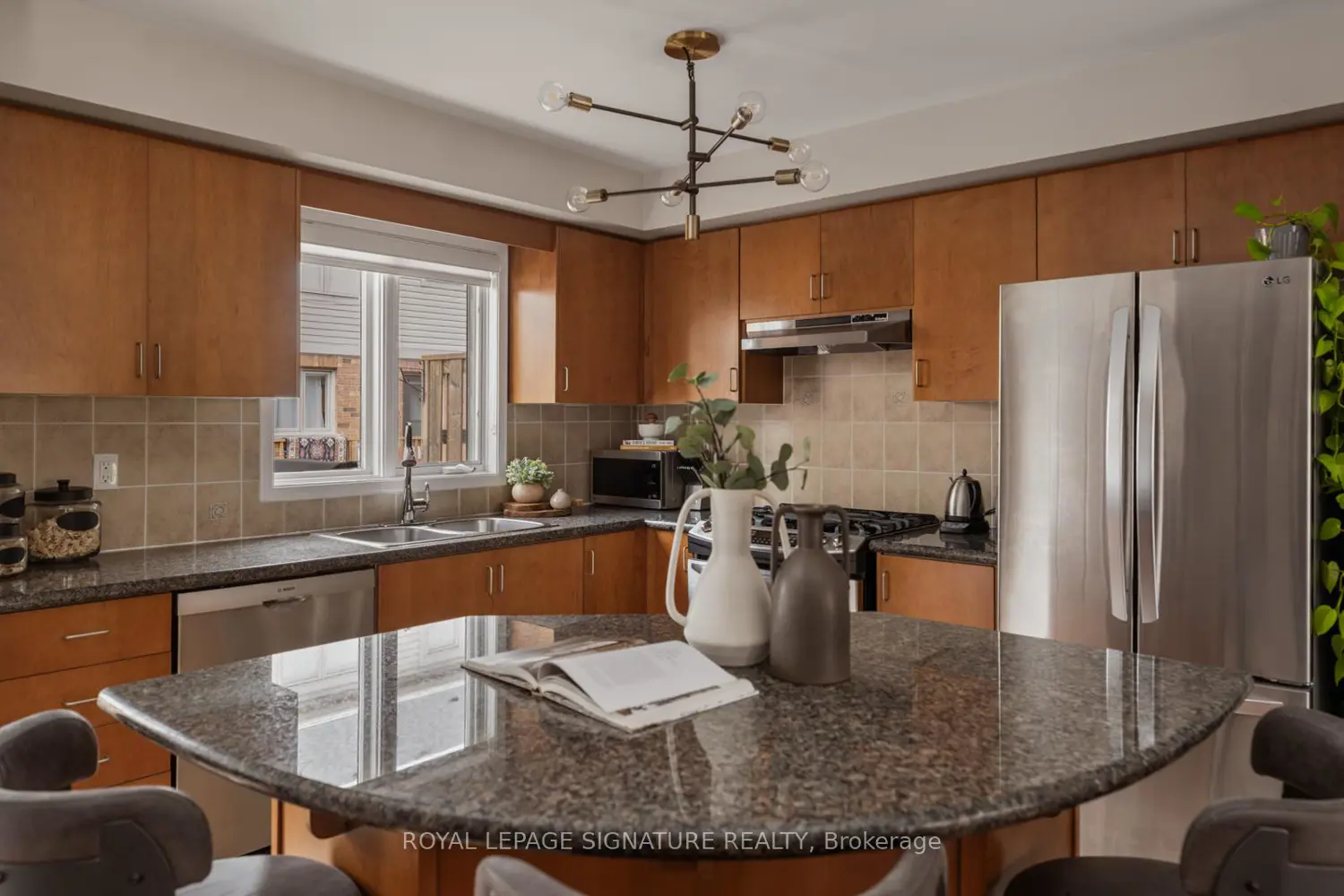Additional image 8 of 191 Twelfth Street 4