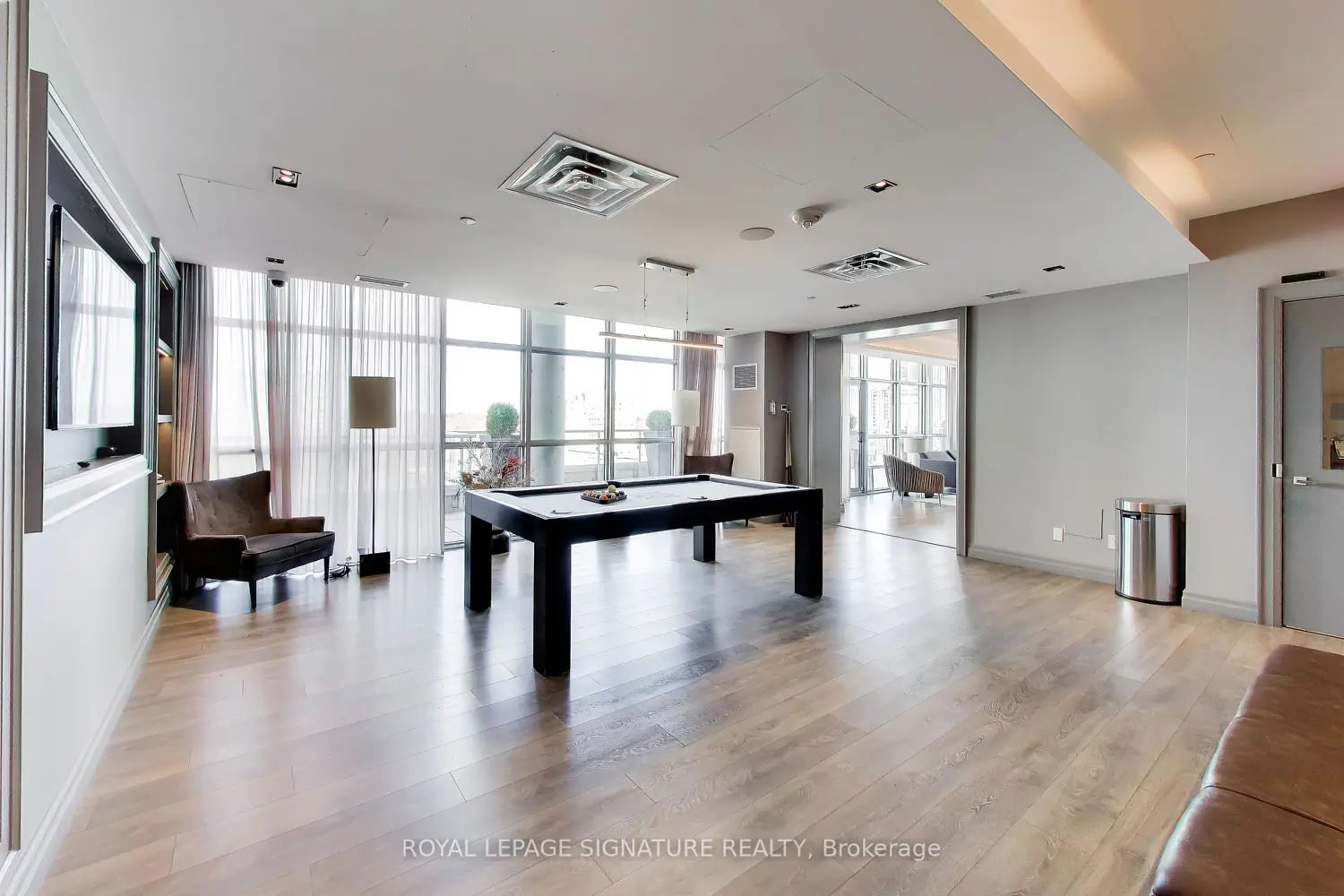 Additional image 11 of 501 St Clair Avenue 501