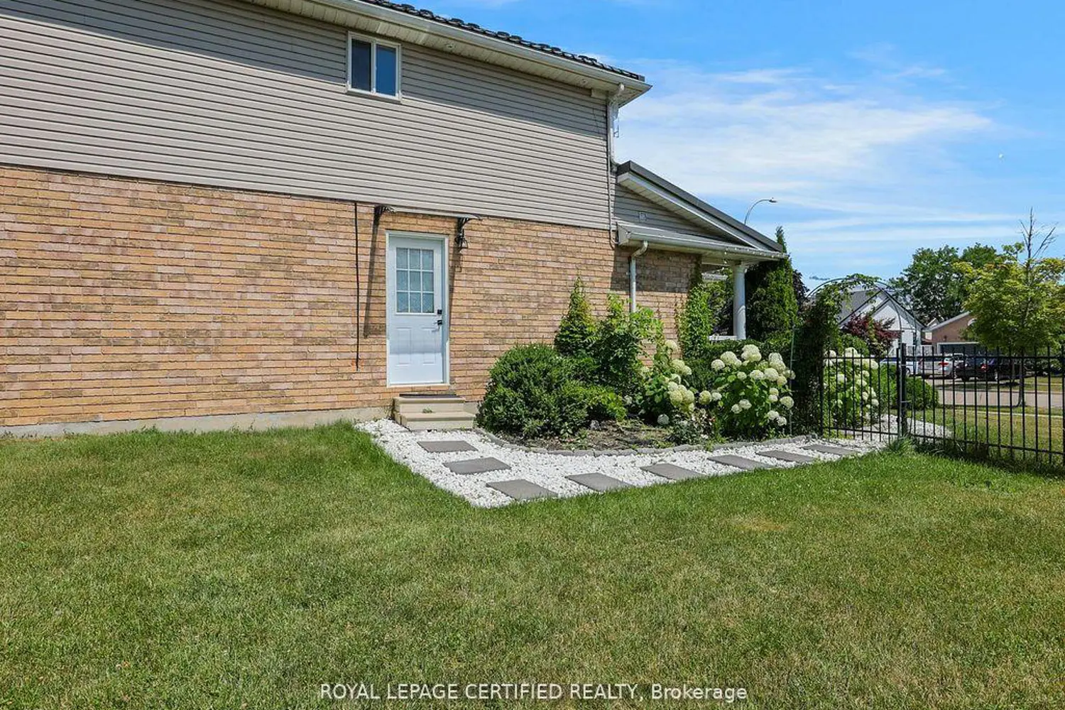 Additional image 19 of 209 Briarmeadow Drive