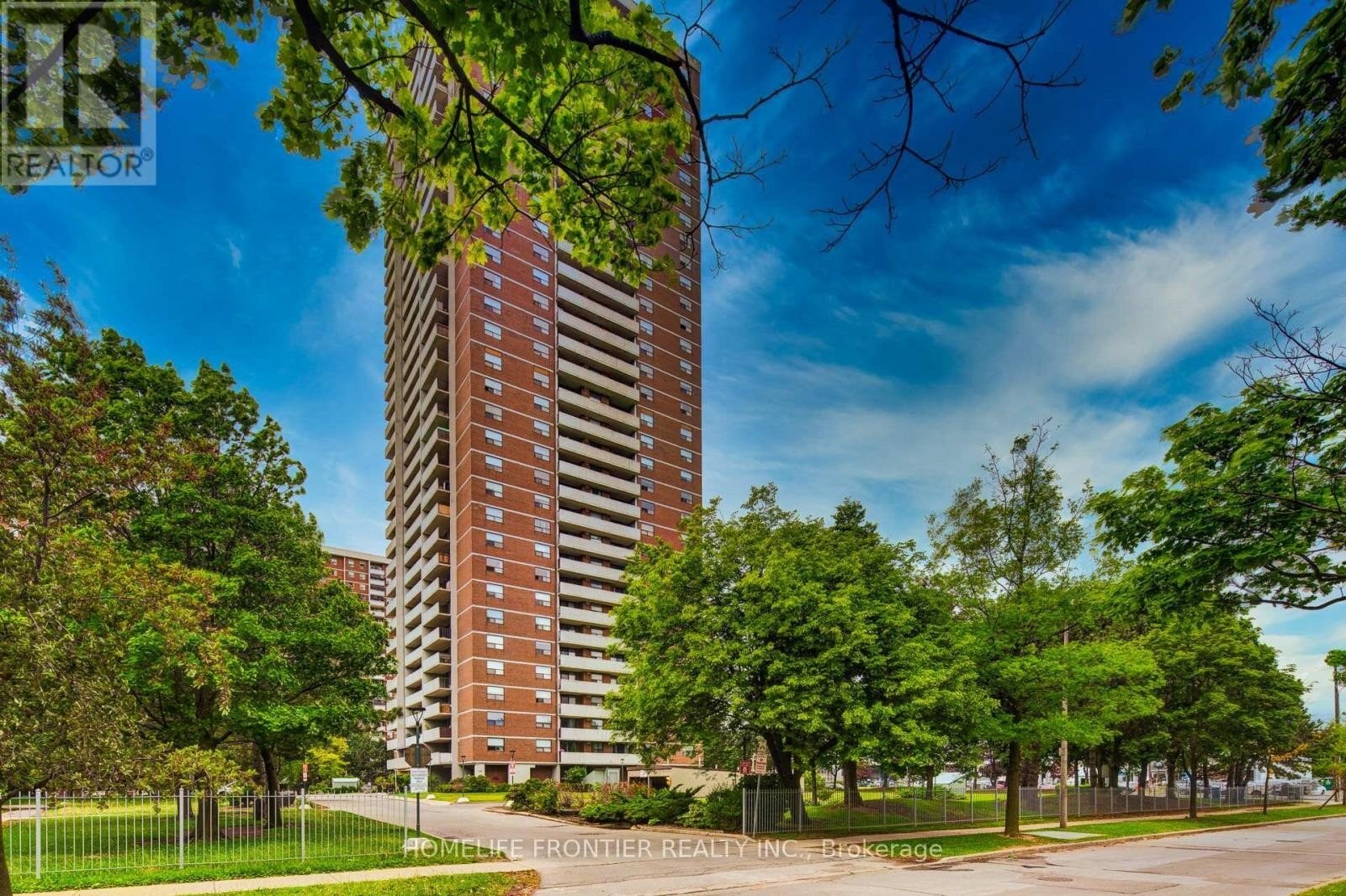 Additional image 7 of 608-10 Tangreen Crescent, Toronto, ON, M2M4B9